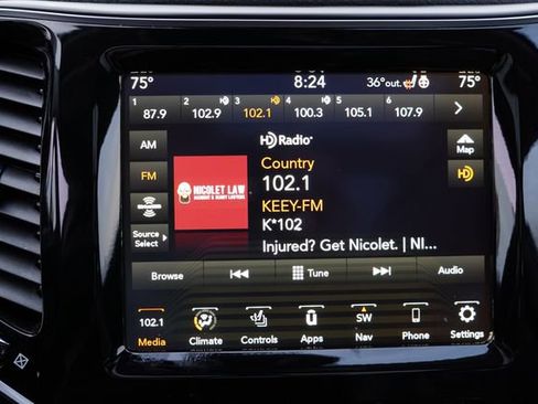 Certified 2022 Jeep Cherokee Limited w/ Elite Package image 30