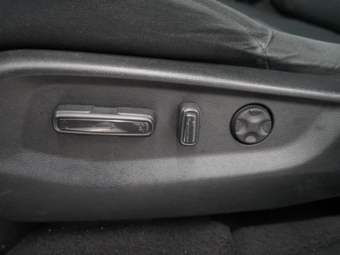 Used 2017 Honda CR-V EX image 13