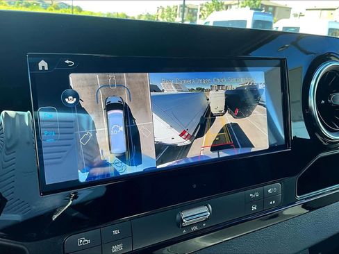 New 2026 Mercedes-Benz Sprinter 2500 image 18