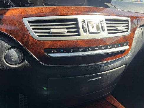 Used 2010 Mercedes-Benz S 550 image 52