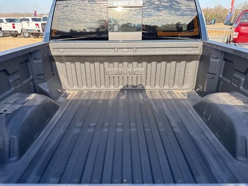 Used 2020 GMC Sierra 1500 SLT w/ SLT Premium Package image 6