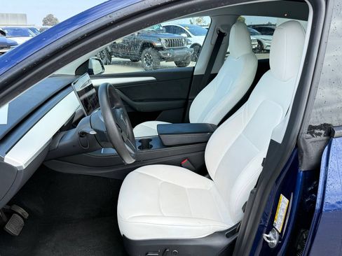 Used 2023 Tesla Model Y Long Range AWD/4WD image 5