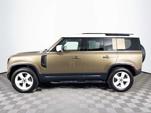 Used 2025 Land Rover Defender 110 S AWD/4WD image 8