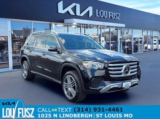 Used 2025 Mercedes-Benz GLS 450 4MATIC video 1