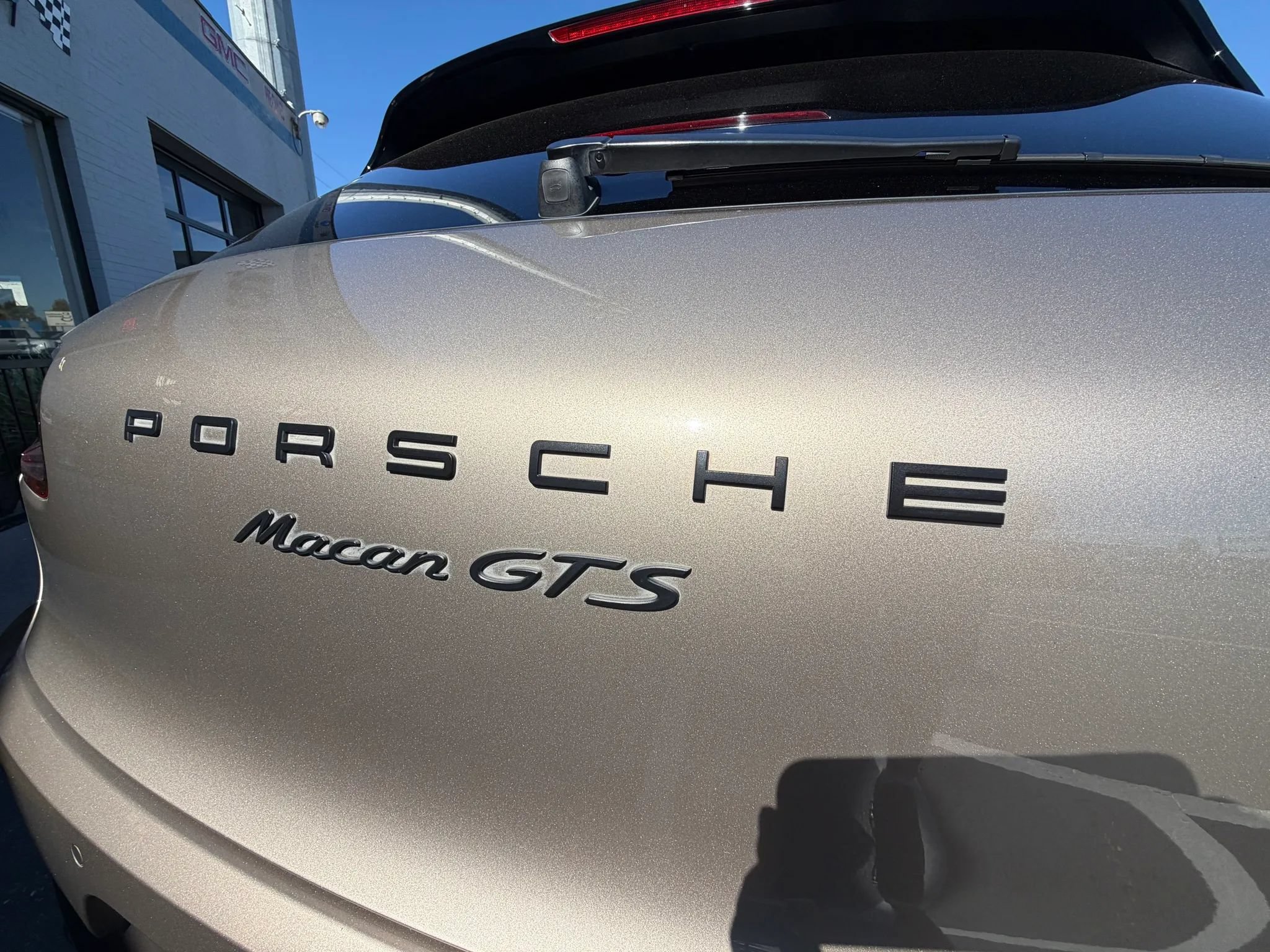 Used 2017 Porsche Macan GTS AWD/4WD image 30