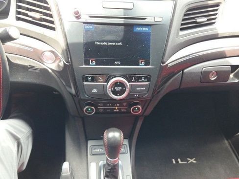 Used 2023 Toyota RAV4 XSE image 15