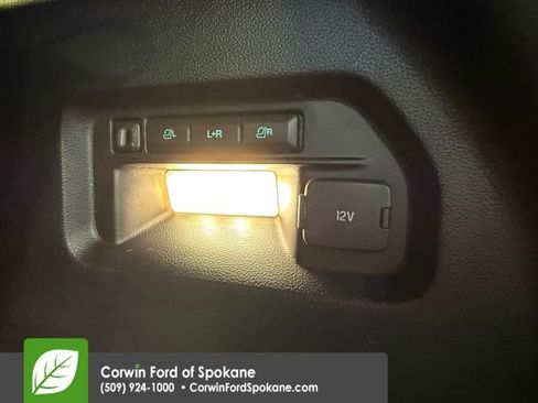 Used 2020 Ford Explorer Platinum image 20