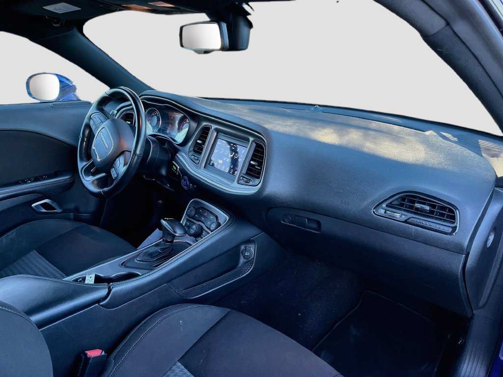 Used 2022 Dodge Challenger GT w/ Driver Convenience Group AWD/4WD image 28