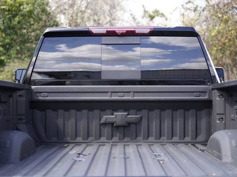 Used 2025 Chevrolet Silverado 2500 LTZ w/ LTZ Plus Package AWD/4WD image 50
