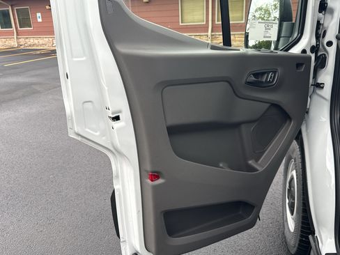 New 2027 Ford Transit 250 148 Medium Roof w/ Load Area Protection Package RWD image 27