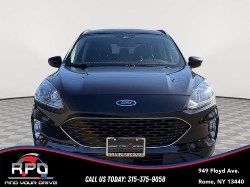 Used 2020 Ford Escape SEL image 8