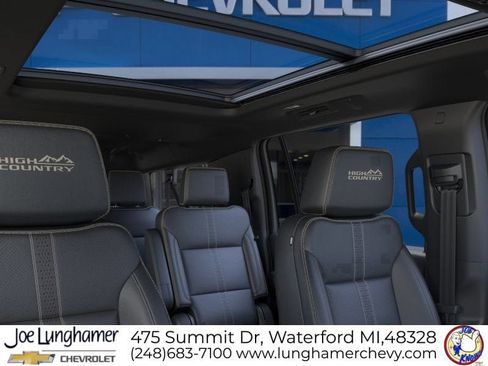 New 2026 Chevrolet Suburban High Country AWD/4WD image 44
