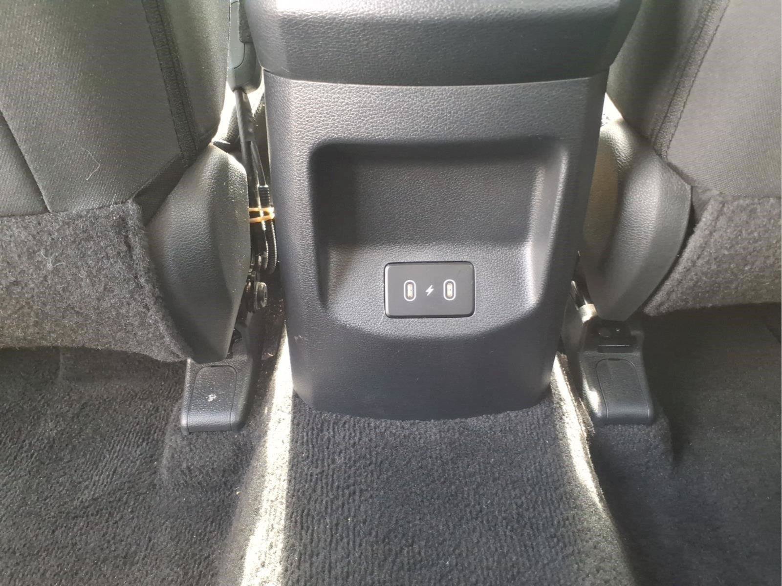 Used 2026 Kia Sportage LX FWD image 15