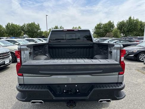Used 2025 Chevrolet Silverado 1500 LT Trail Boss w/ Convenience Package II AWD/4WD image 14