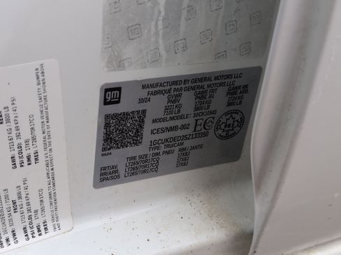 Used 2025 Chevrolet Silverado 1500 LT w/ Work Truck Package image 34