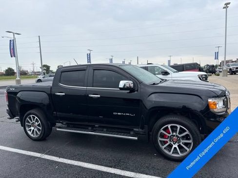 Used 2022 GMC Canyon Denali AWD/4WD image 4