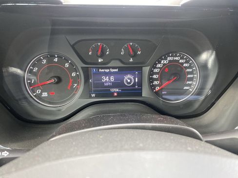 Used 2021 Chevrolet Camaro LT w/ Technology Package image 12