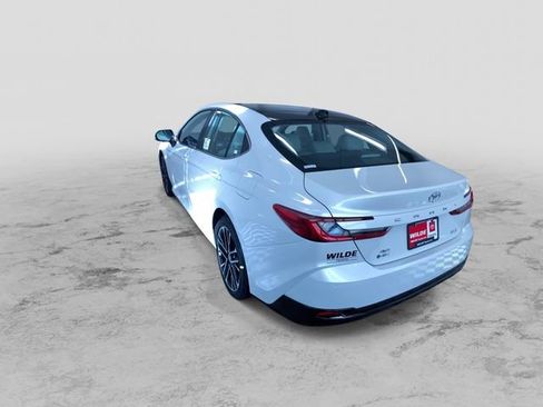 New 2026 Toyota Camry XLE image 7