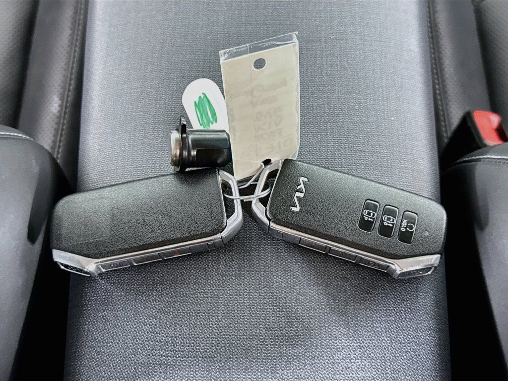 Used 2023 Kia EV6 Wind w/ Wind Technology Package AWD/4WD image 35