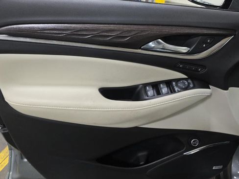 Used 2023 Buick Enclave Avenir w/ Avenir Technology Package image 8