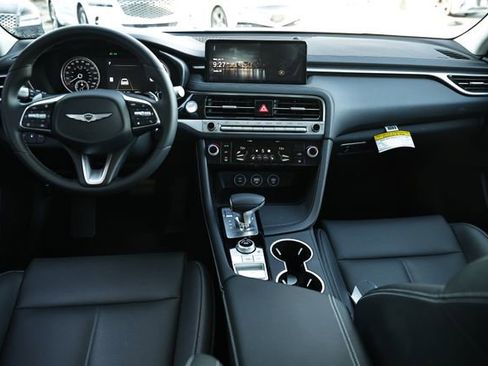 Used 2025 Genesis G70 2.5T image 24