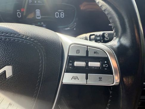 Used 2024 Kia Telluride S w/ S Sunroof Package image 16