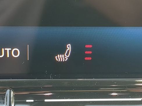 New 2026 Volkswagen Tiguan SE R-Line FWD image 25