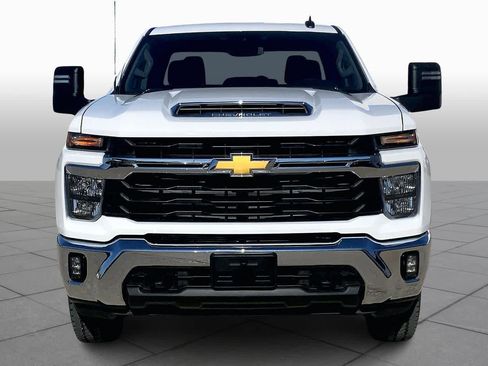 Used 2025 Chevrolet Silverado 2500 LT w/ Convenience Package image 4