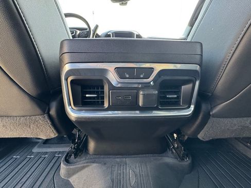 Used 2020 GMC Sierra 1500 AT4 w/ AT4 Premium Package AWD/4WD image 38