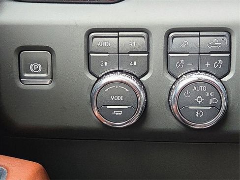 Certified 2024 GMC Sierra 1500 Denali Ultimate image 22