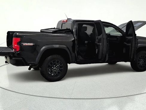 Used 2023 Chevrolet Colorado Trail Boss w/ Advanced Trailering Package AWD/4WD image 12