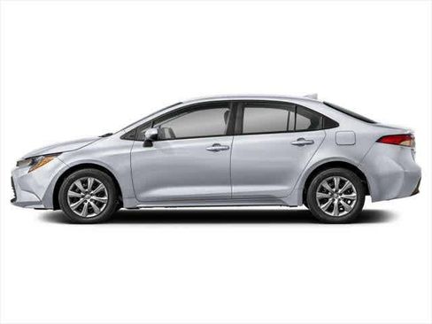 Certified 2025 Toyota Corolla LE w/ LE Premium Package FWD image 3