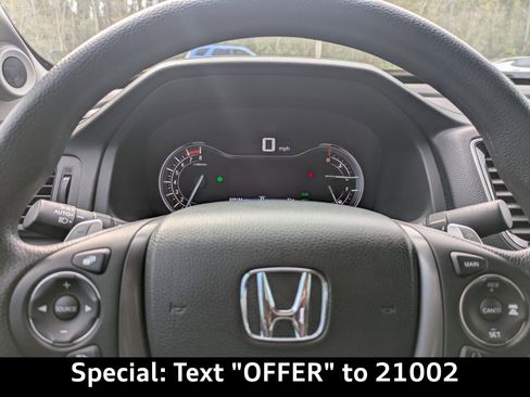 Used 2023 Honda Ridgeline Sport image 32