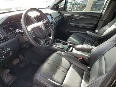 Used 2022 Honda Pilot TrailSport image 15