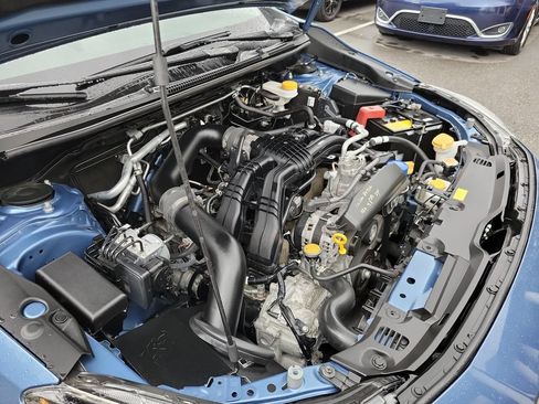 Used 2021 Subaru Crosstrek 2.0i Premium AWD/4WD image 40