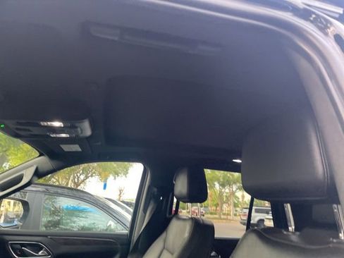 Used 2022 Chevrolet Tahoe Z71 image 6