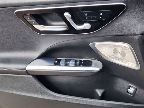 Used 2022 Mercedes-Benz C 300 Sedan image 22