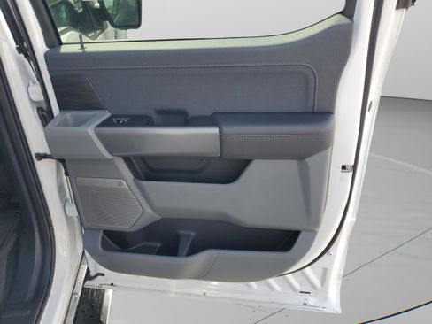 New 2025 Ford F150 Lariat w/ Equipment Group 501A Mid image 34