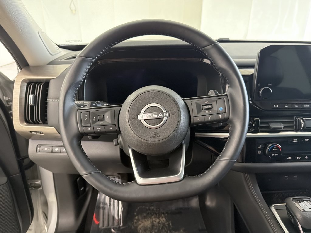 Certified 2025 Nissan Pathfinder Platinum w/ Cargo Package FWD image 36