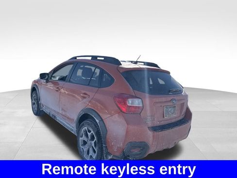 Used 2015 Subaru Crosstrek 2.0i Premium w/ Moonroof Package image 7
