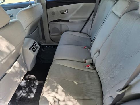 Used 2009 Toyota Venza FWD image 12