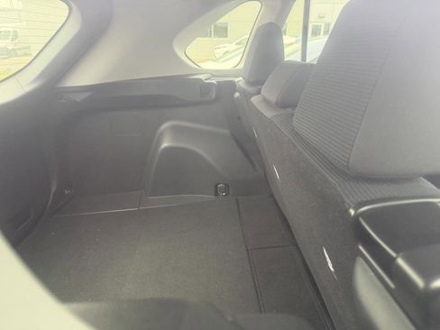 Used 2023 Toyota RAV4 LE image 10