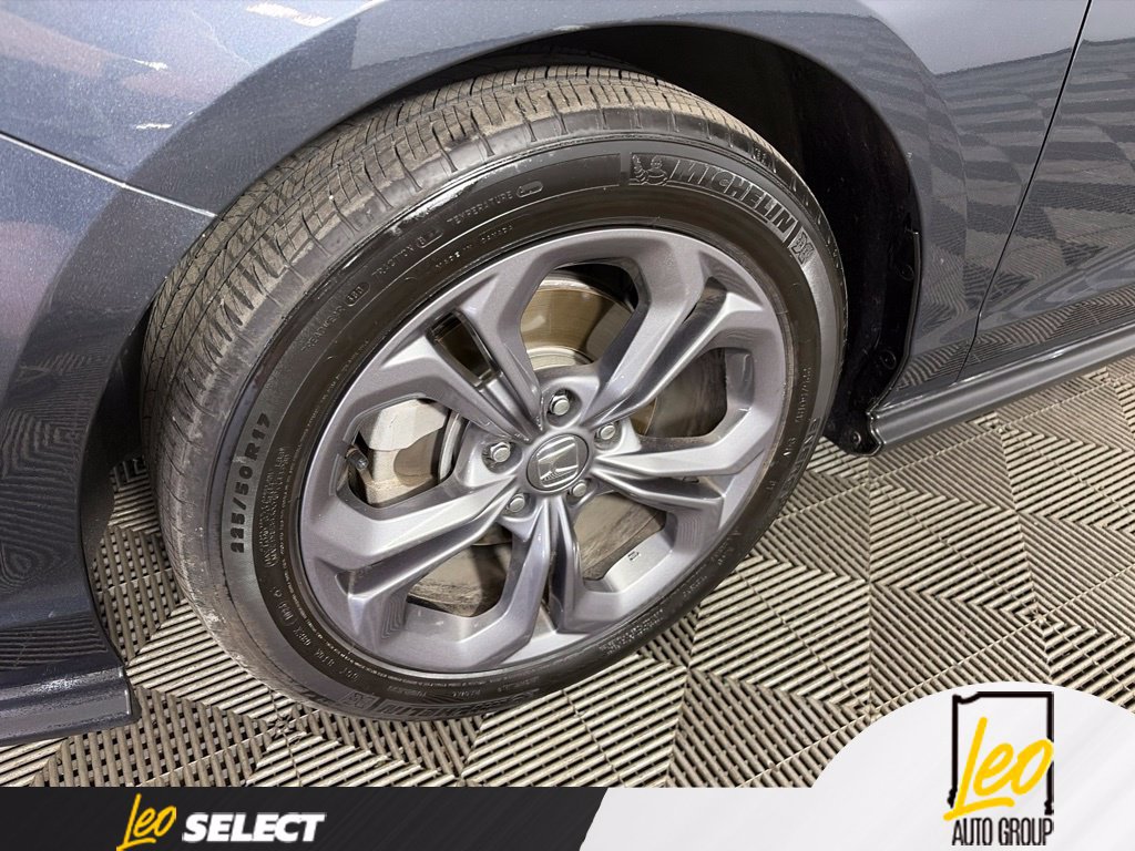 Used 2023 Honda Accord EX image 5