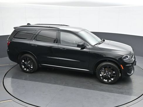 Used 2023 Dodge Durango GT w/ Blacktop Package AWD/4WD image 23