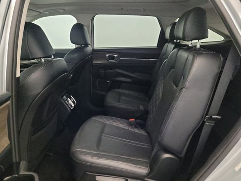 Used 2021 Kia Sorento SX Prestige AWD/4WD image 18