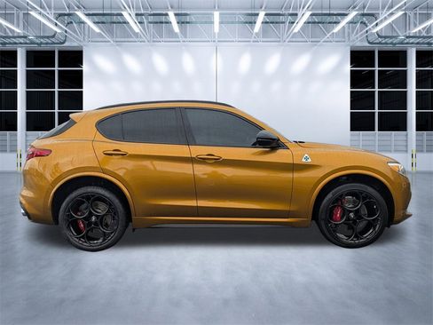 Used 2023 Alfa Romeo Stelvio Quadrifoglio w/ Active Assist Plus Package image 3