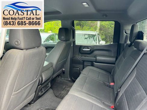 Used 2022 Chevrolet Silverado 1500 Custom RWD image 9