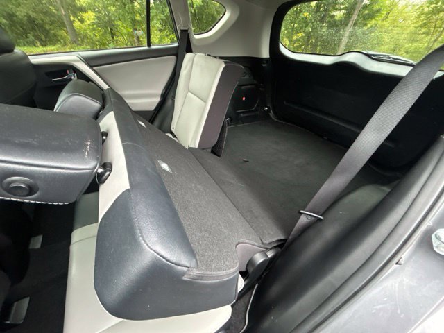 Used 2017 Toyota RAV4 Platinum w/ All Weather Liner Package AWD/4WD image 33