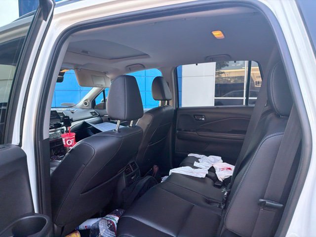 Used 2021 Honda Pilot Special Edition image 13
