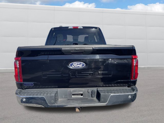 Used 2025 Ford F150 XLT w/ Equipment Group 301A Standard AWD/4WD image 4